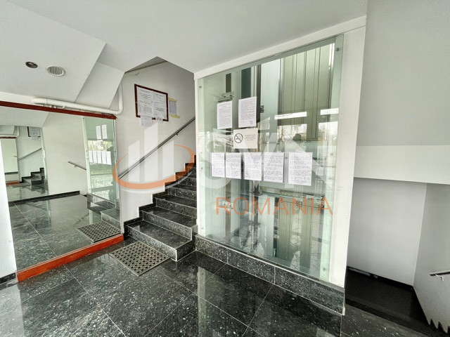 Apartament, 4 camere Bucuresti/Sisesti