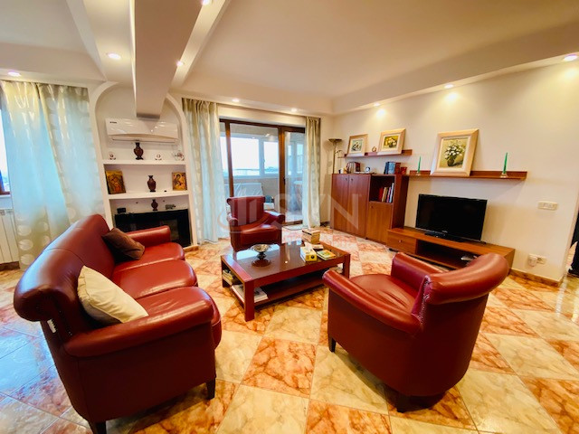 Apartament, 4 camere Bucuresti/Iancului