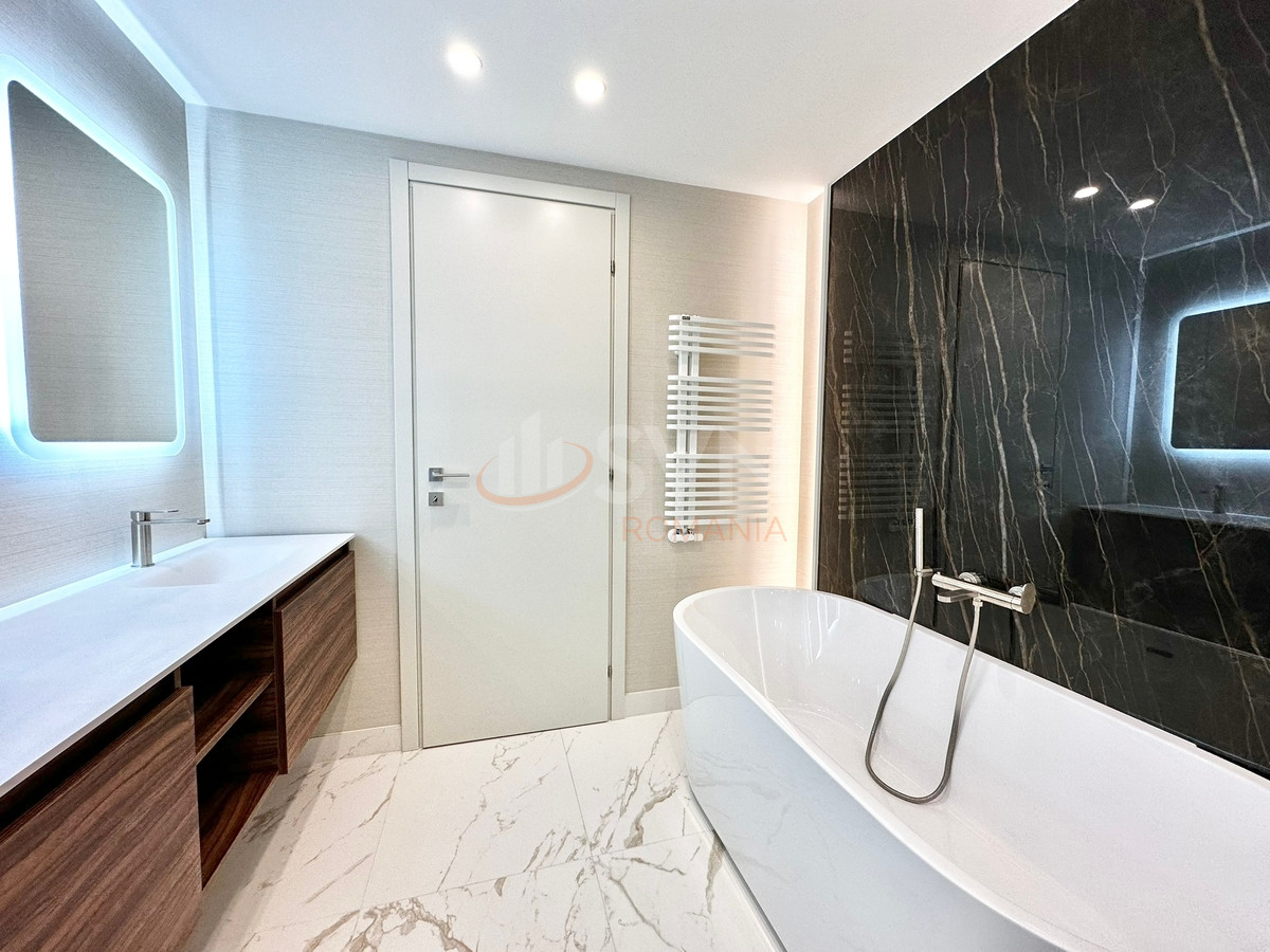 Apartament, 4 camere Bucuresti/Capitale