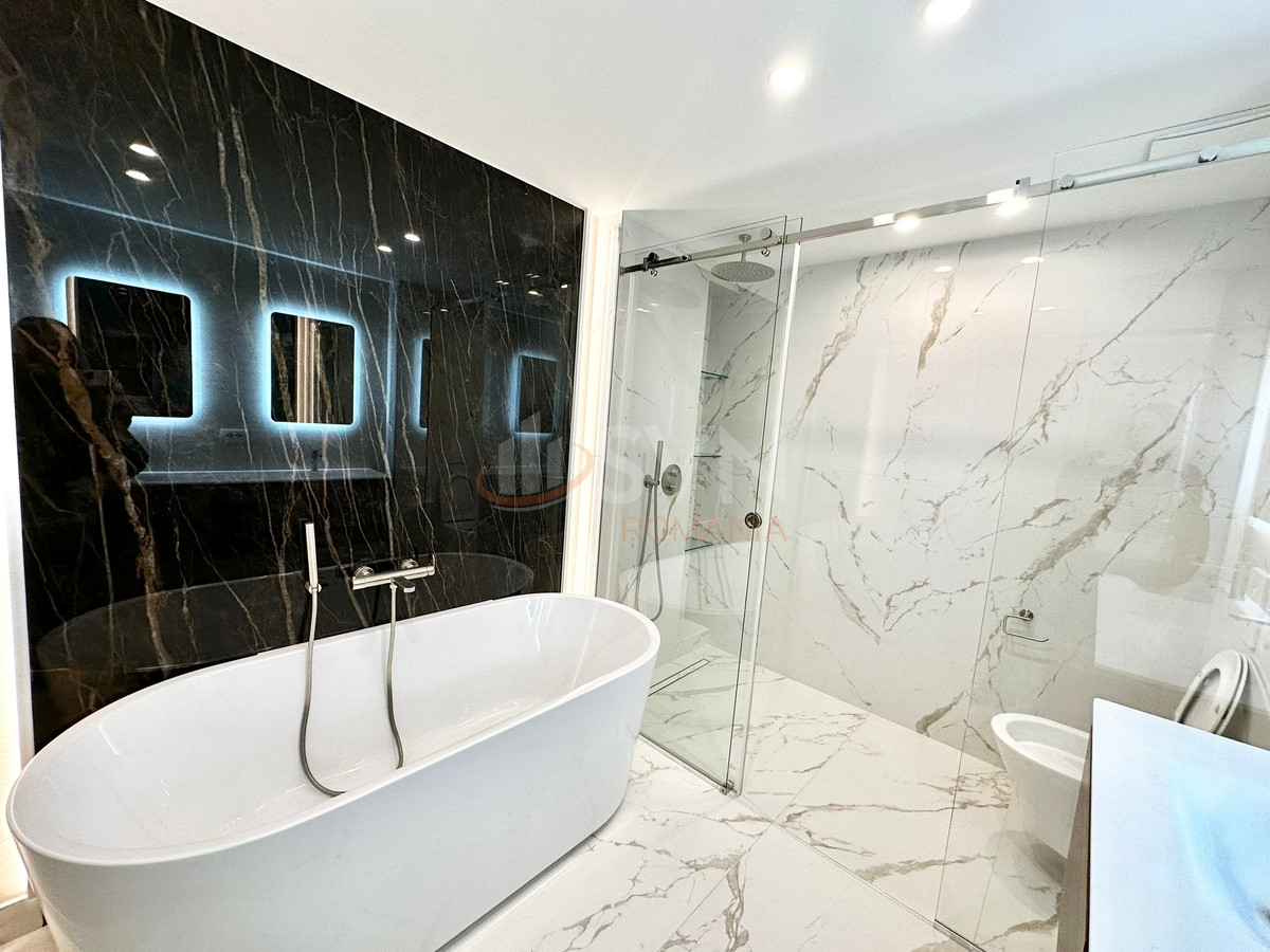 Apartament, 4 camere Bucuresti/Capitale