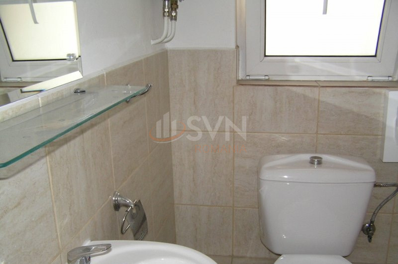 Apartament, 4 camere Bucuresti/Dacia