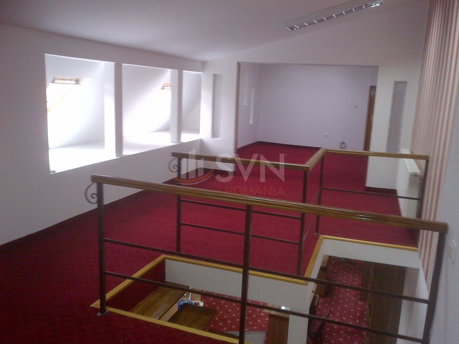 Apartament, 4 camere Bucuresti/Dacia