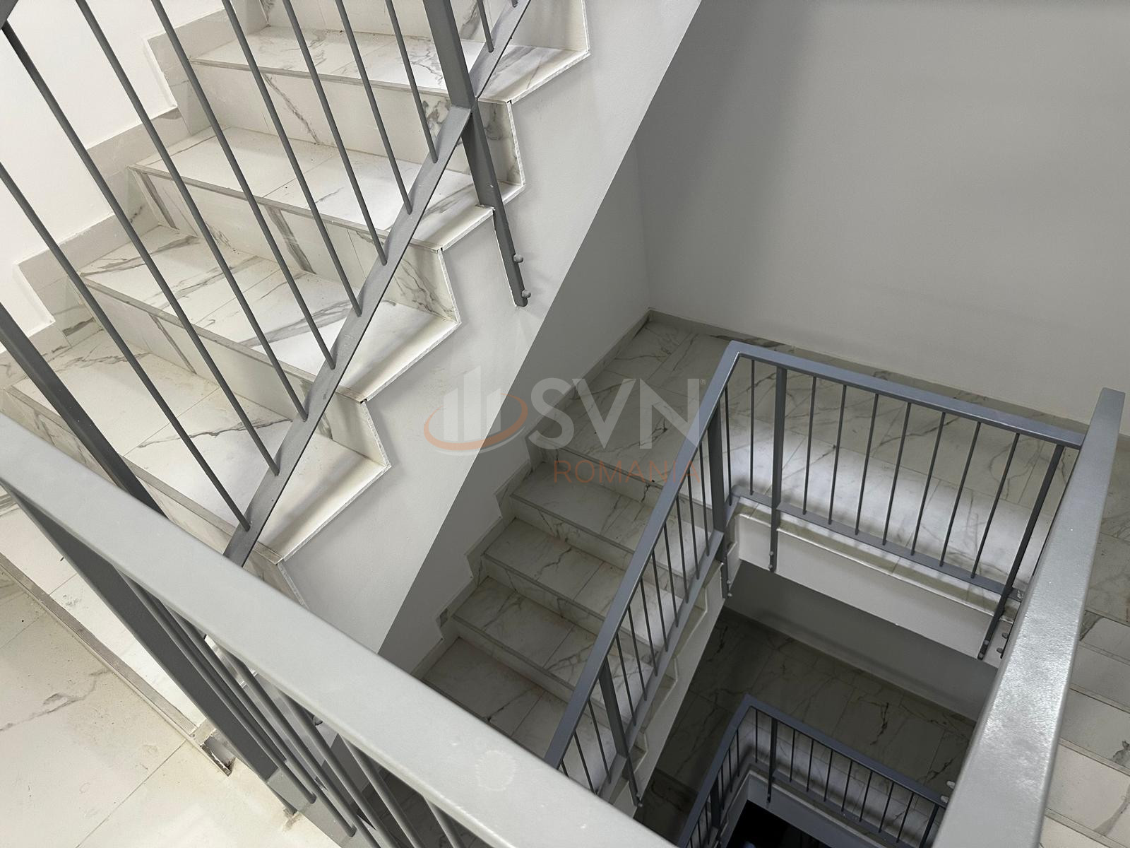 Apartament, 4 camere Bucuresti/Lacul Tei