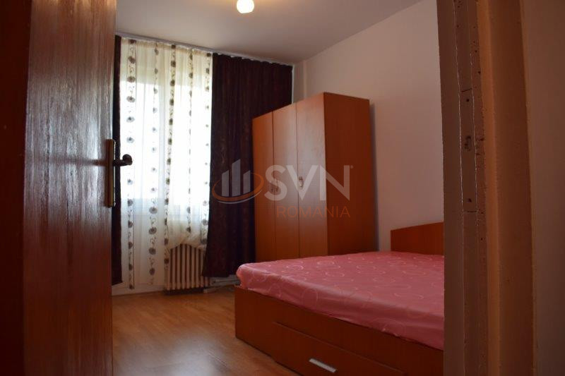 Apartament, 4 camere Bucuresti/Crangasi