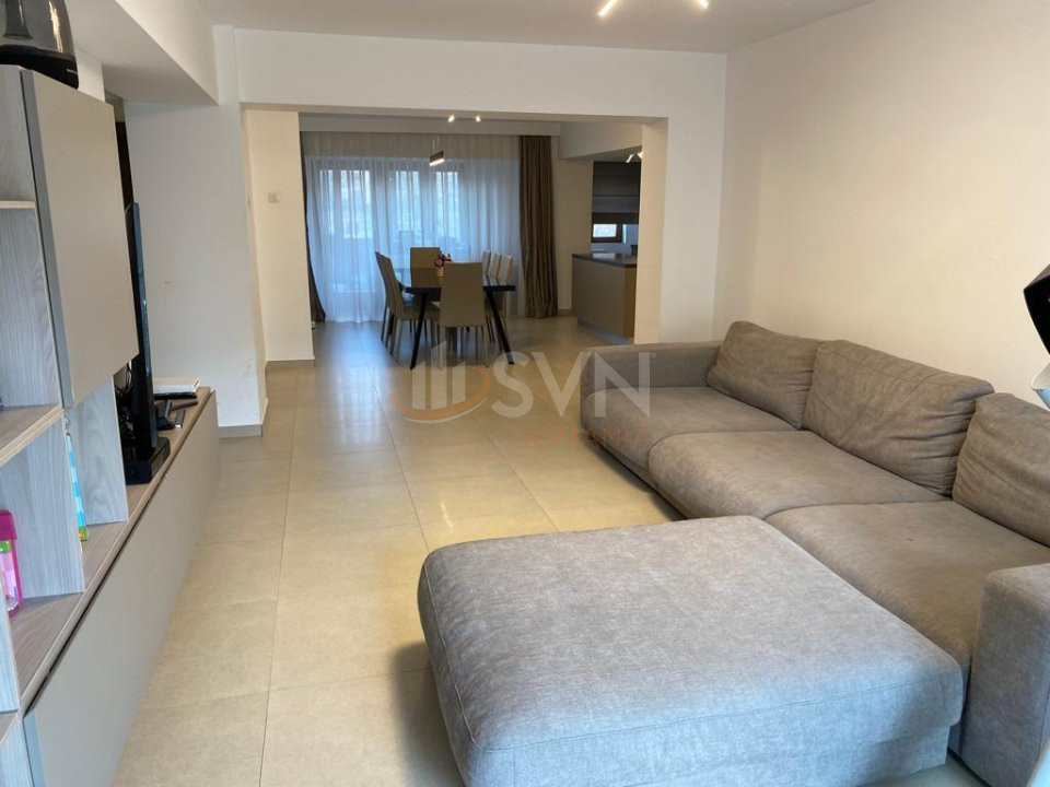 Apartament, 4 camere Bucuresti/Unirii (s3)