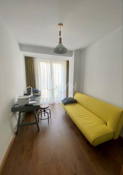 Apartament, 4 camere Bucuresti/Victoriei