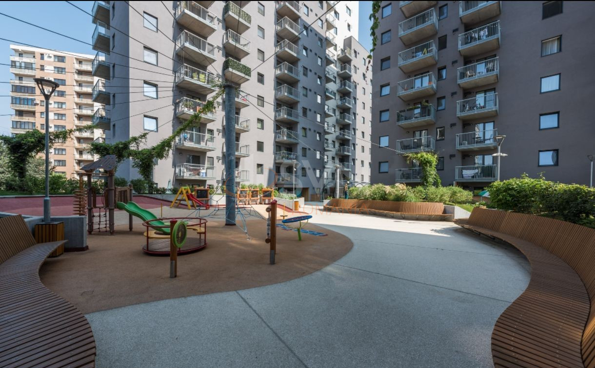 Apartament, 4 camere Bucuresti/Brancoveanu