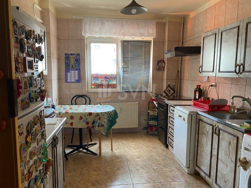 Apartament, 4 camere Bucuresti/Mosilor