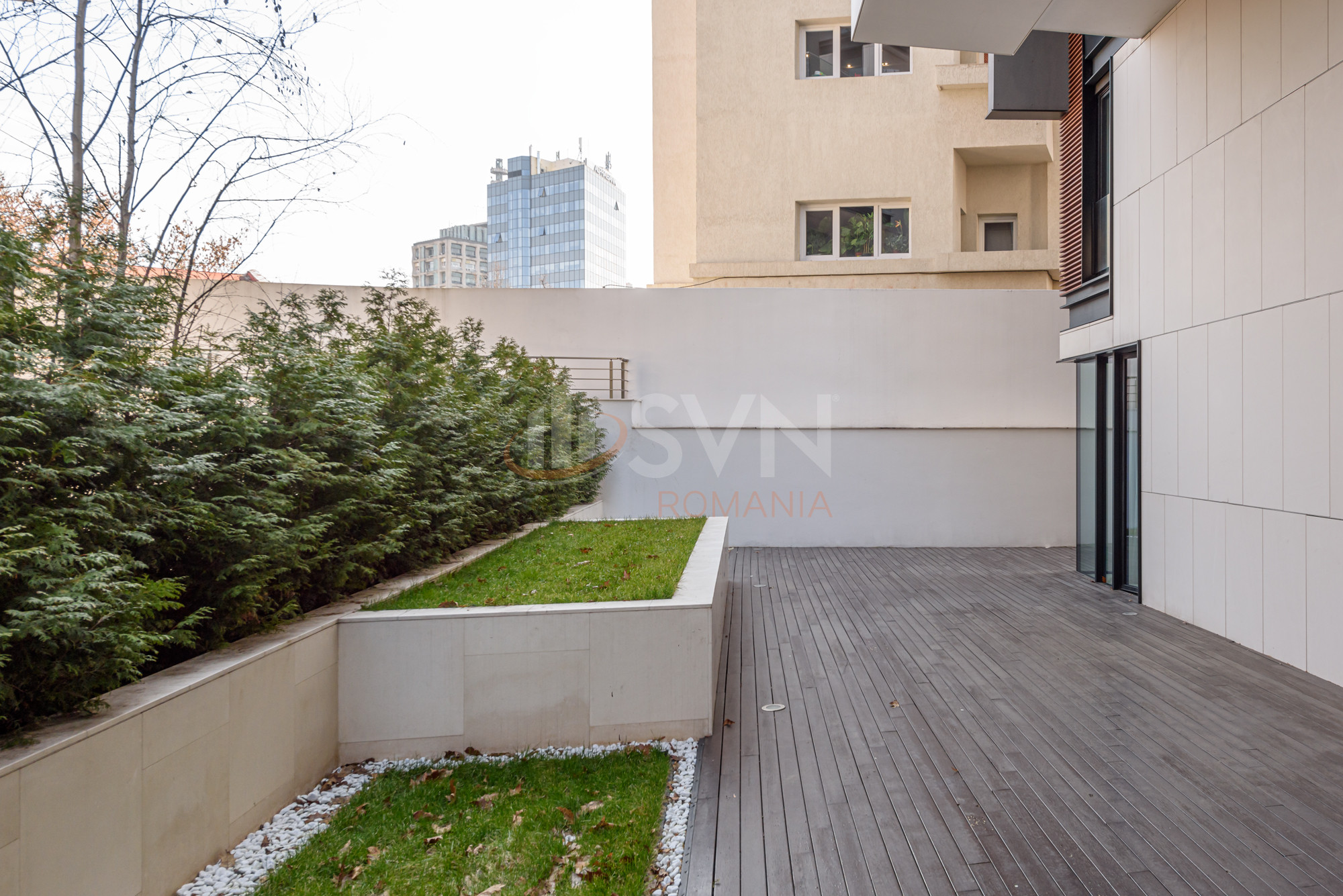 Apartament, 4 camere Bucuresti/Primaverii