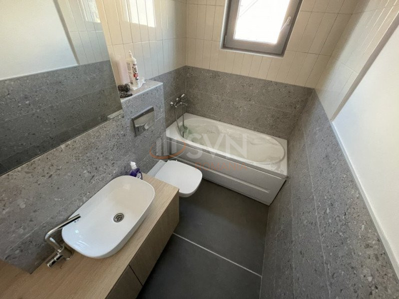 Apartament, 4 camere Bucuresti/Vatra Luminoasa