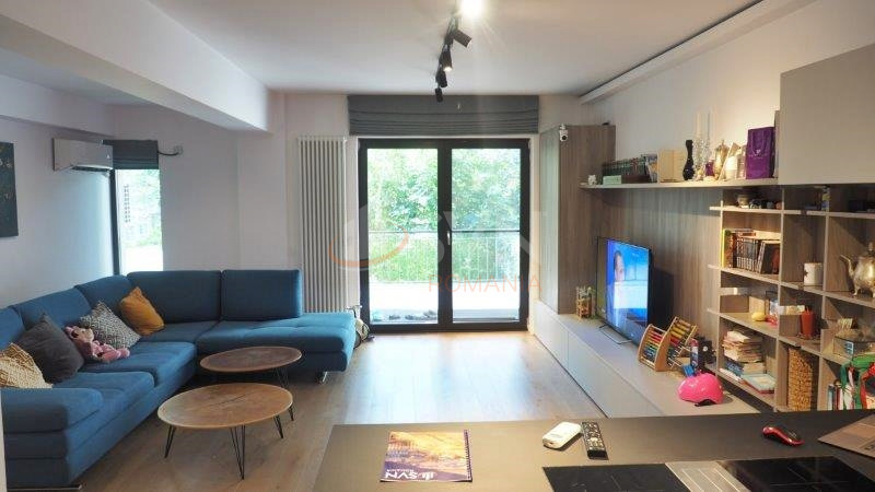 Apartament, 4 camere Bucuresti/Timpuri Noi