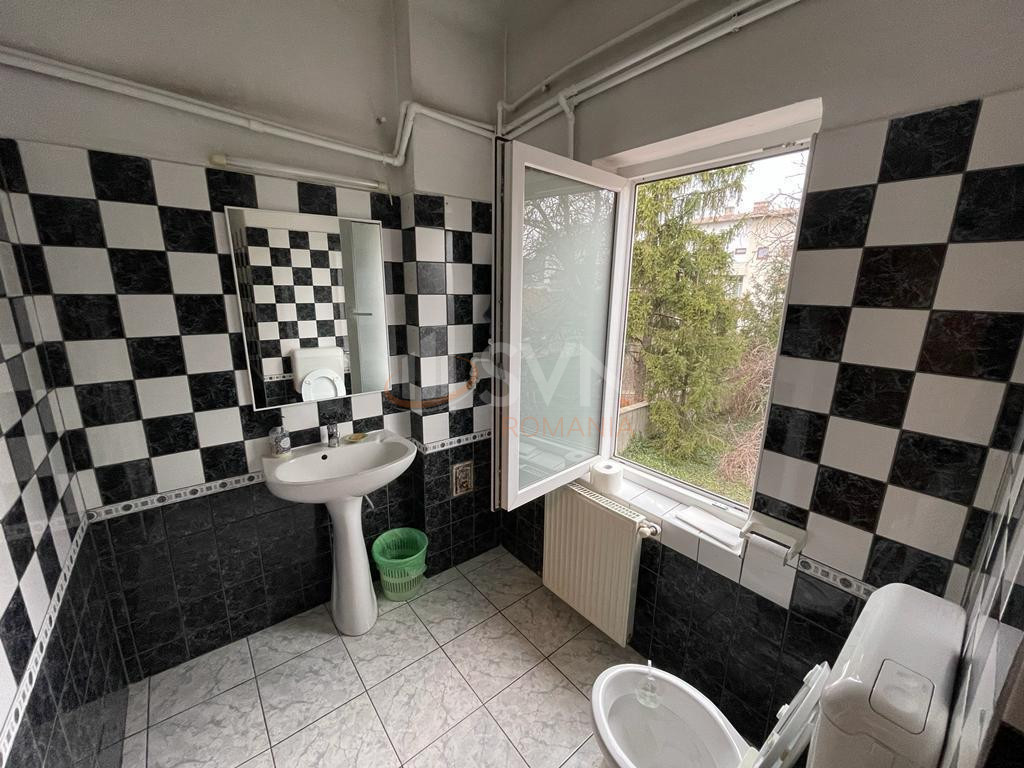 Apartament, 4 camere Bucuresti/Domenii