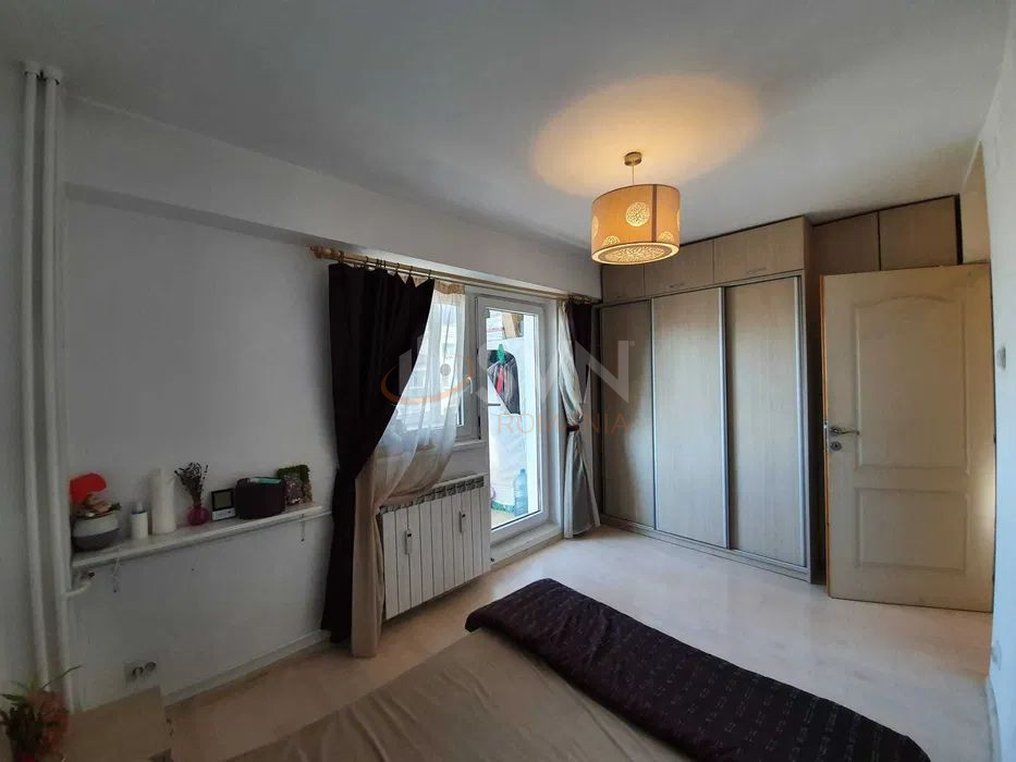 Apartament, 4 camere Bucuresti/Tineretului