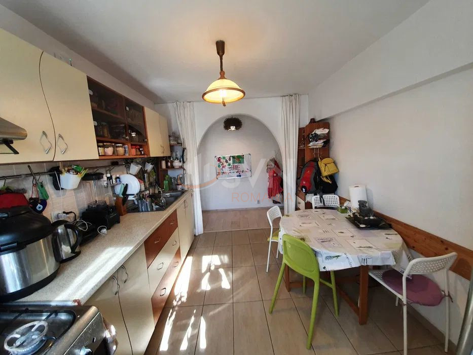 Apartament, 4 camere Bucuresti/Tineretului