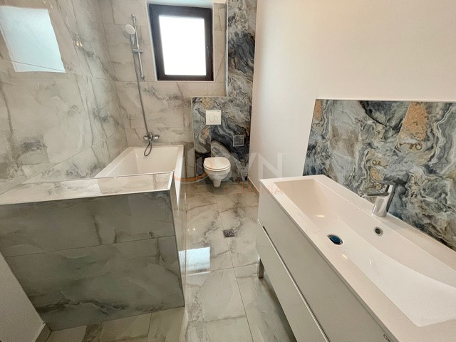 Apartament, 4 camere Bucuresti/Baneasa