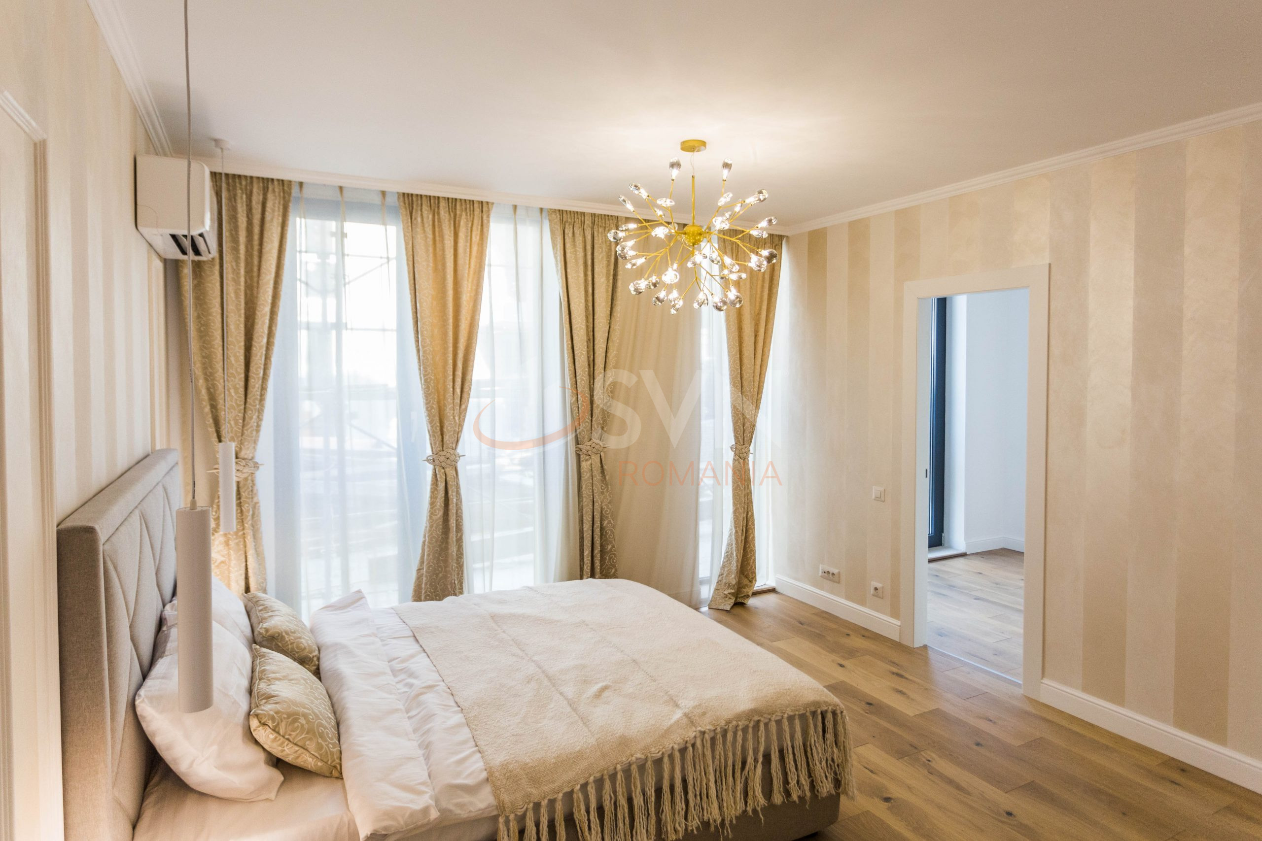 Apartament, 4 camere Bucuresti/Unirii (s3)