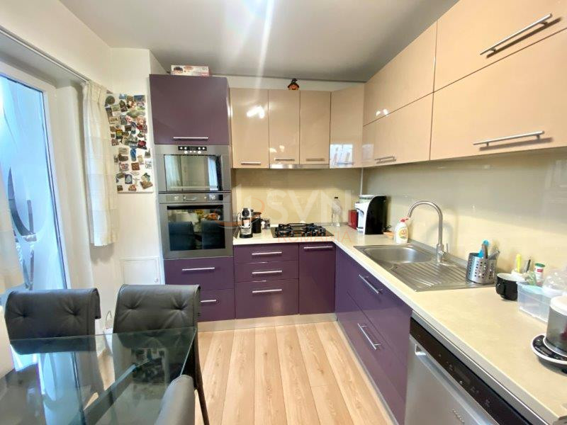 Apartament, 4 camere Bucuresti/Aviatiei