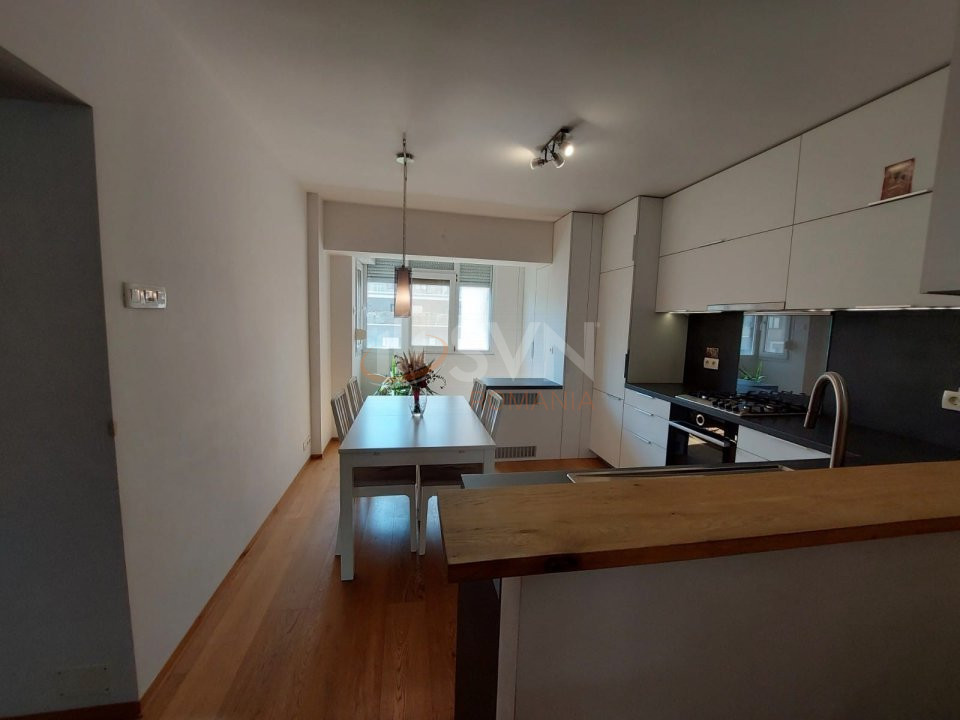 Apartament, 4 camere Bucuresti/Stefan Cel Mare