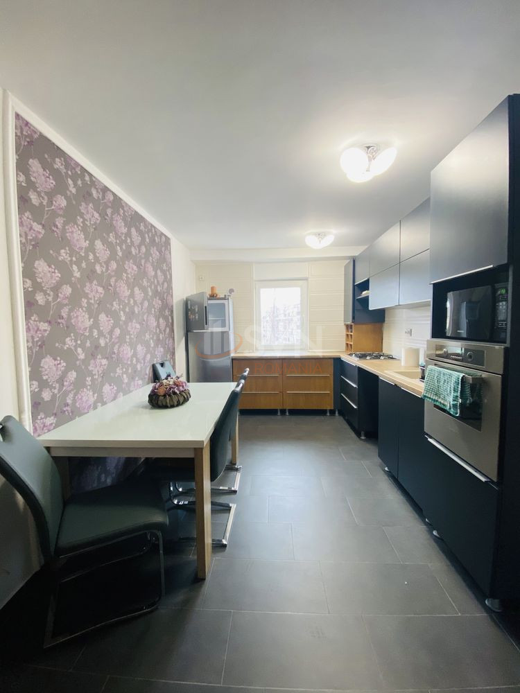 Apartament, 4 camere Cluj/Gheorgheni