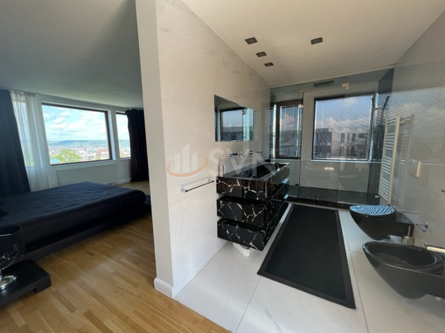 Apartament, 4 camere Cluj/Andrei Muresanu