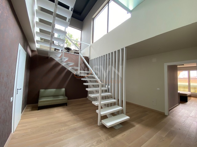 Apartament, 4 camere Bucuresti/Herastrau
