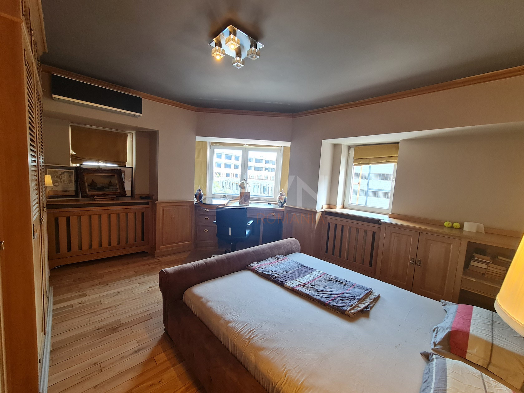 Apartament, 4 camere Bucuresti/Unirii (s3)