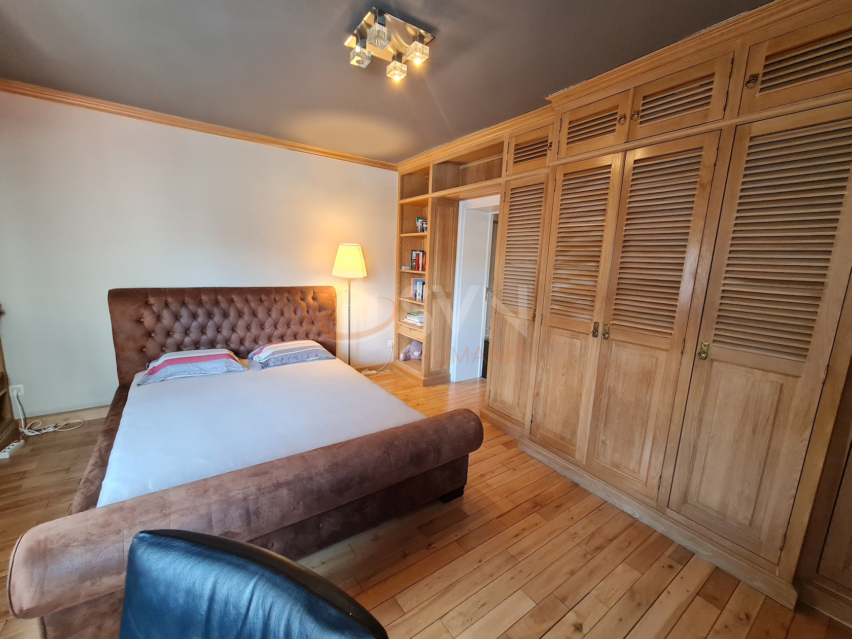 Apartament, 4 camere Bucuresti/Unirii (s3)