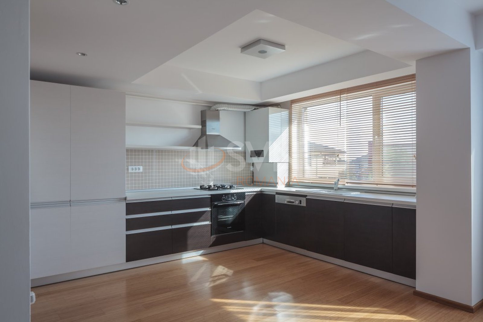 Apartament, 4 camere Bucuresti/Pipera