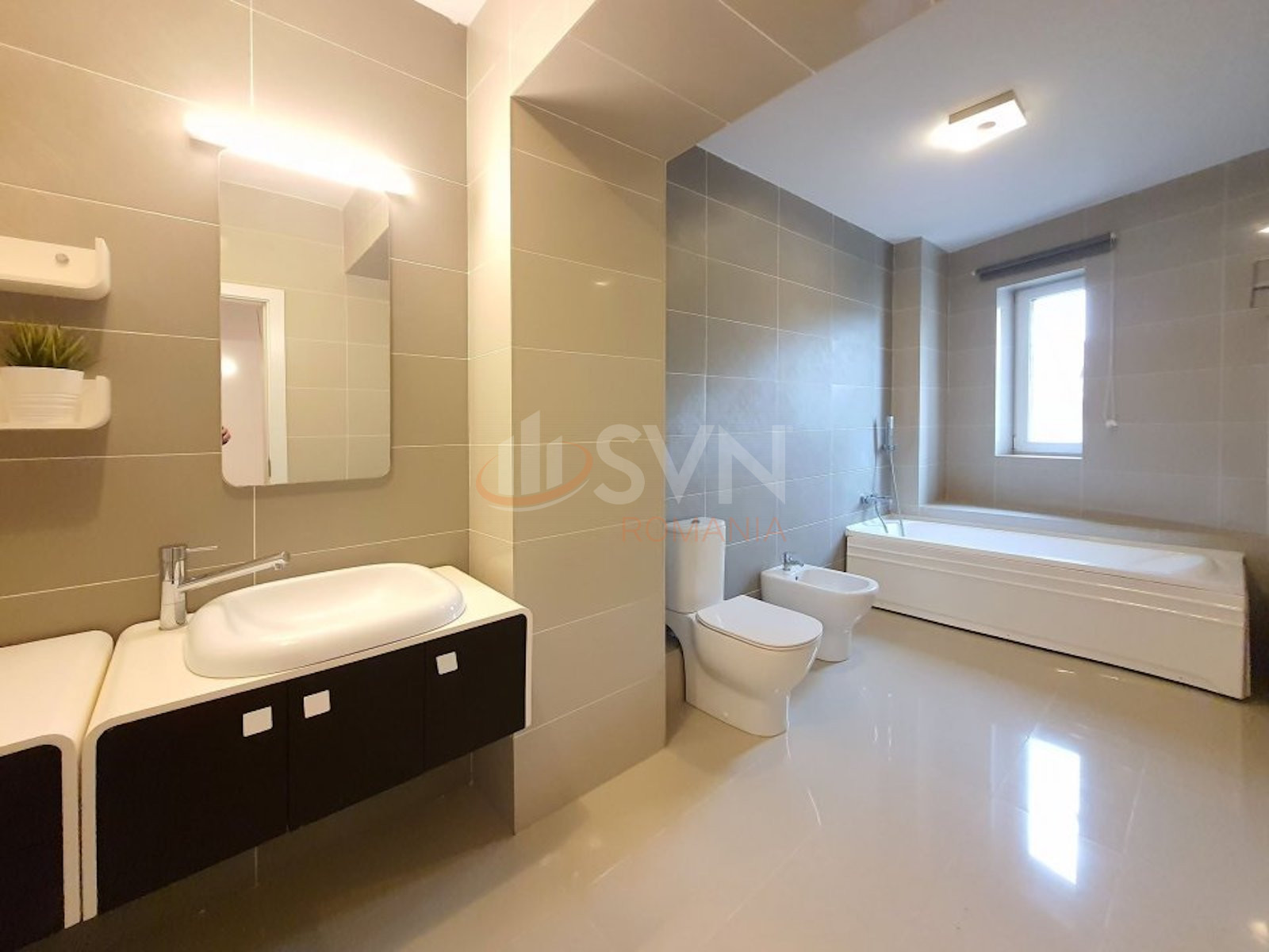 Apartament, 4 camere Bucuresti/Pipera