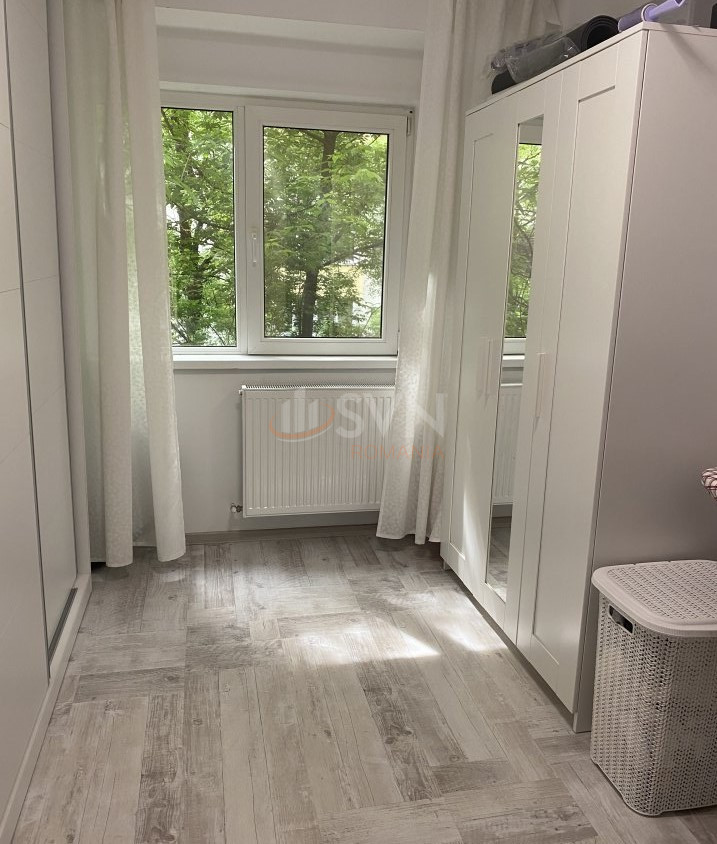 Apartament, 4 camere Bucuresti/Lacul Tei