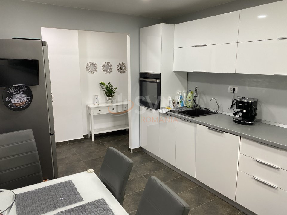 Apartament, 4 camere Bucuresti/Lacul Tei