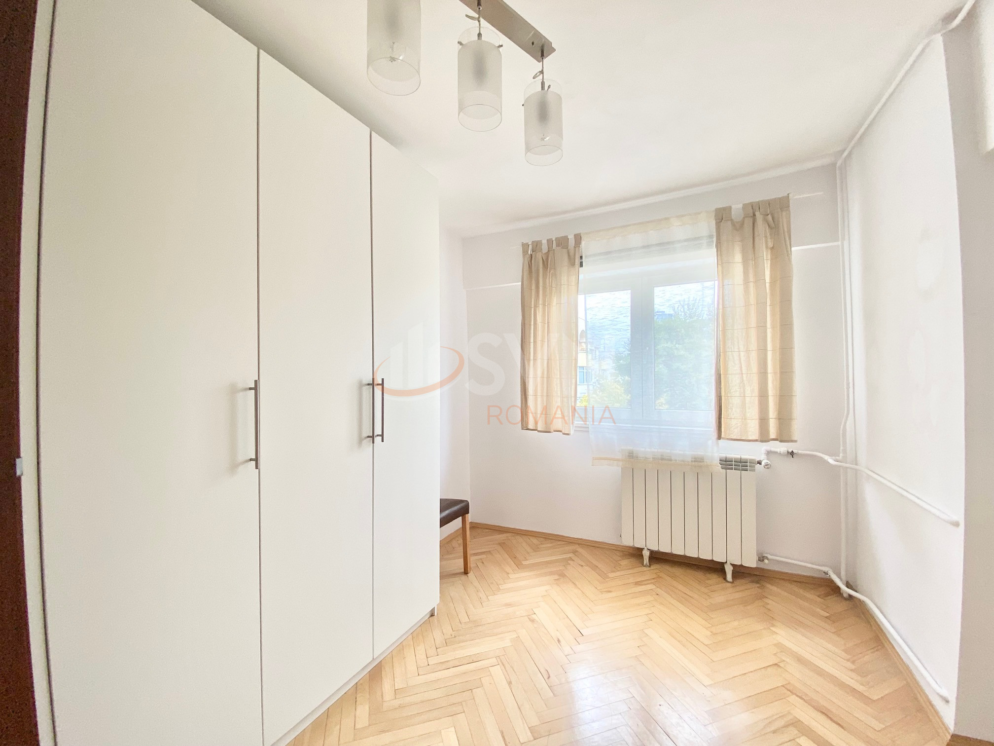 Apartament, 4 camere Bucuresti/Aviatiei