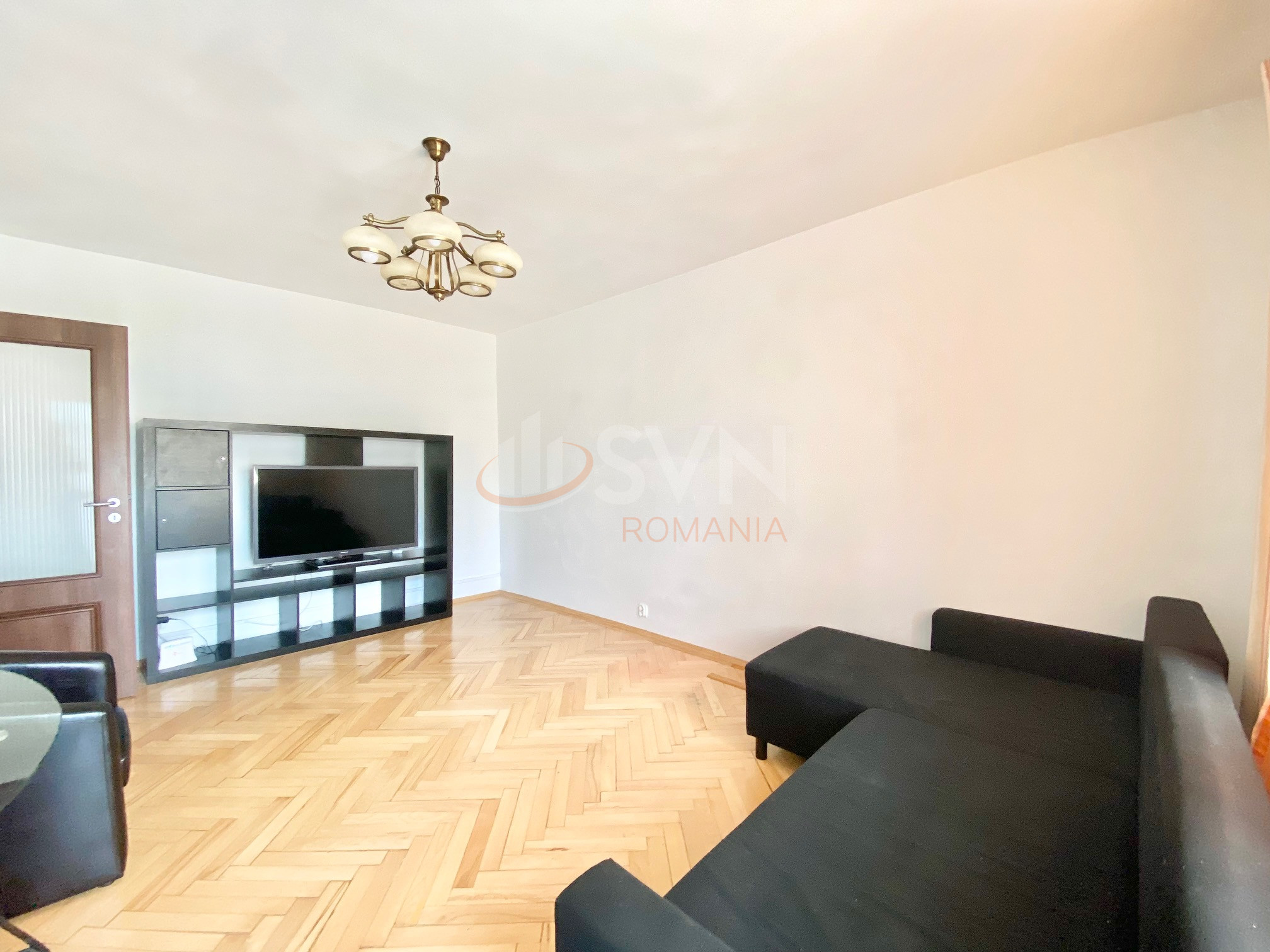 Apartament, 4 camere Bucuresti/Aviatiei