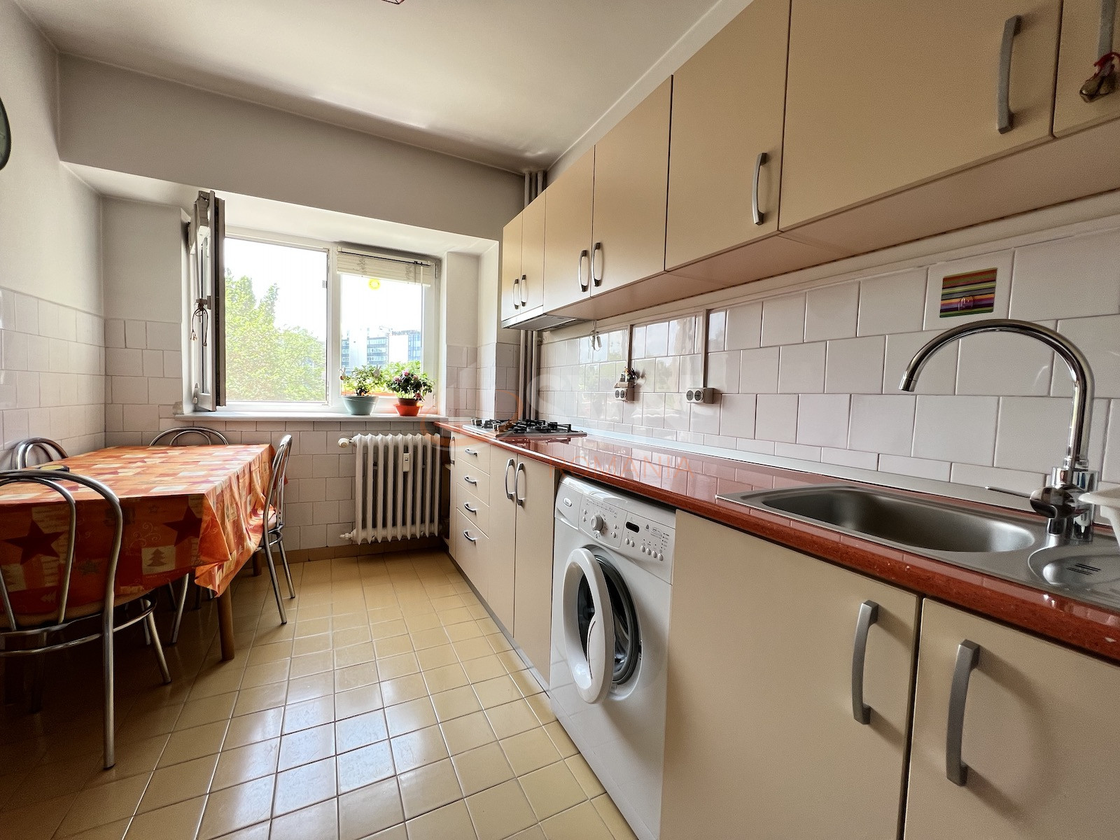 Apartament, 4 camere Bucuresti/Piata Victoriei