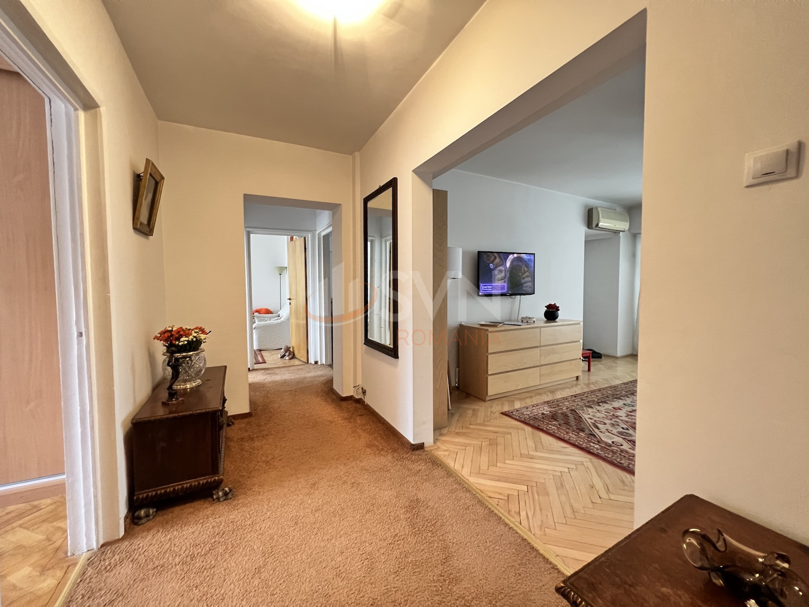 Apartament, 4 camere Bucuresti/Piata Victoriei