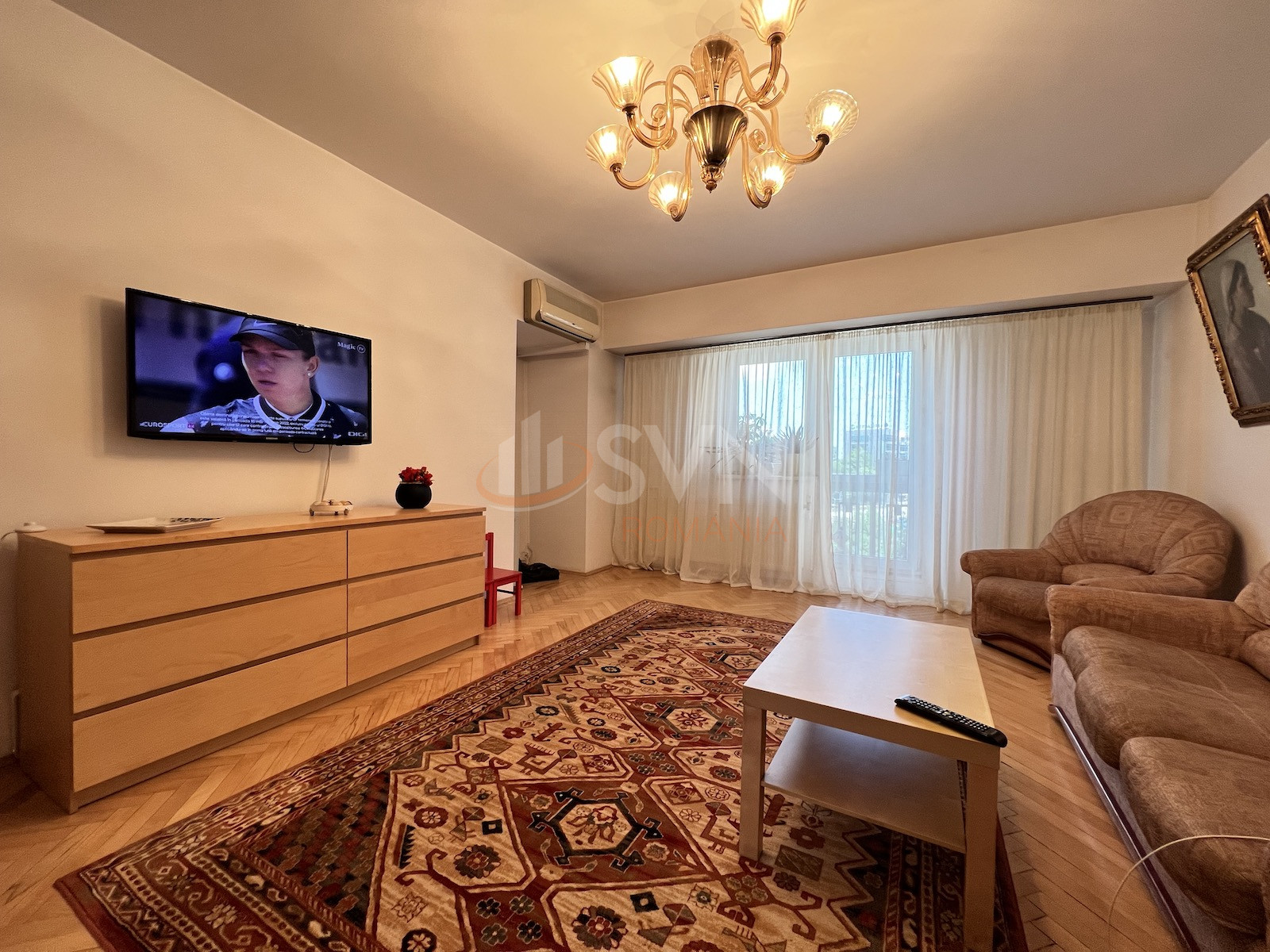 Apartament, 4 camere Bucuresti/Piata Victoriei