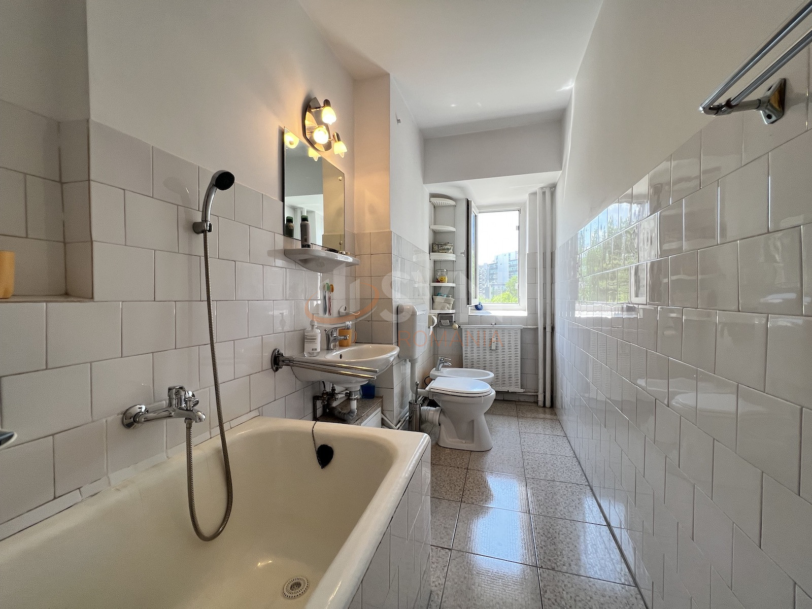 Apartament, 4 camere Bucuresti/Piata Victoriei