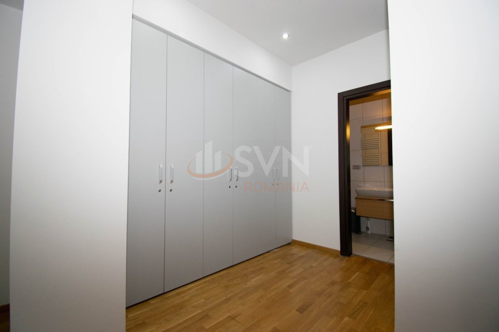 Apartament, 4 camere Bucuresti/Aviatorilor