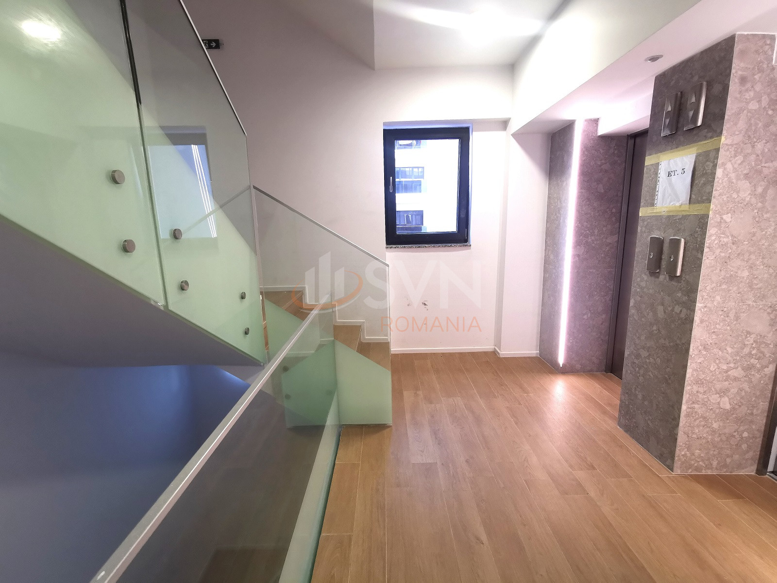 Apartament, 4 camere Bucuresti/Vacaresti