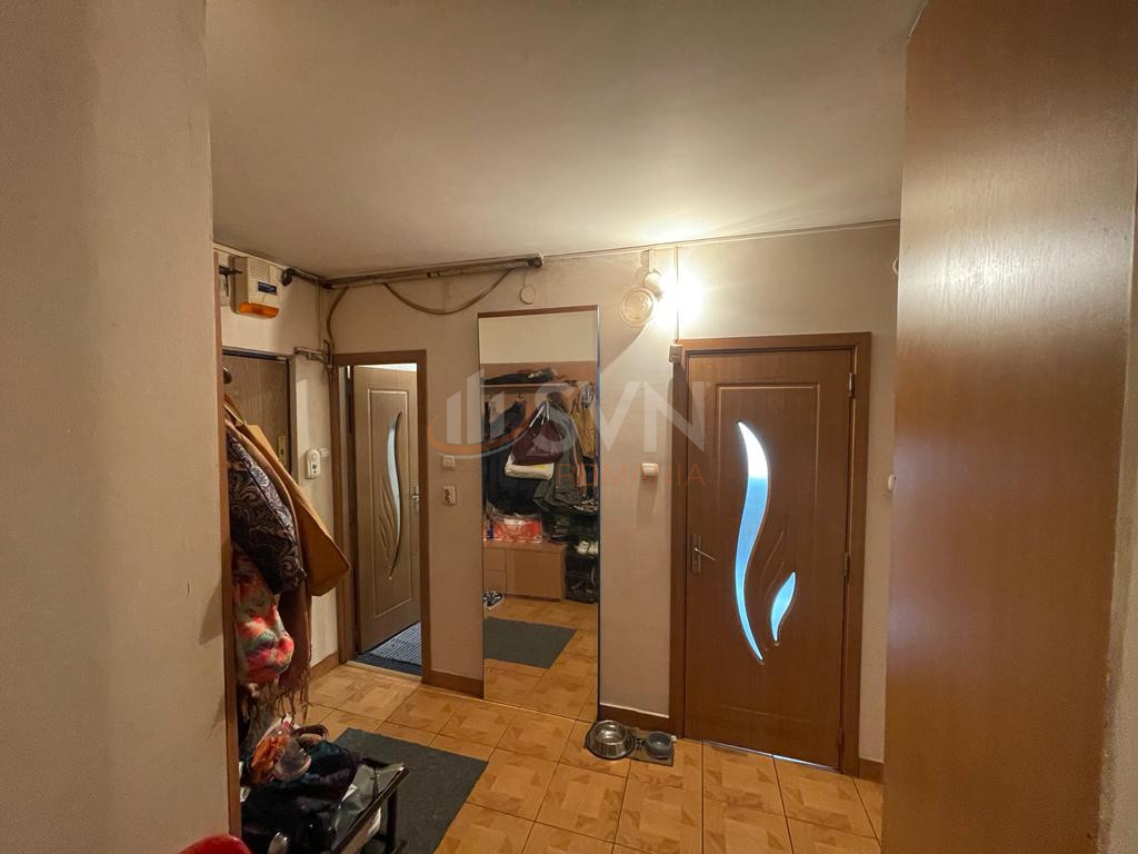 Apartament, 4 camere Bucuresti/Titan
