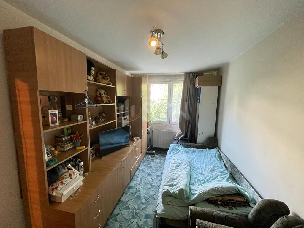 Apartament, 4 camere Bucuresti/Titan