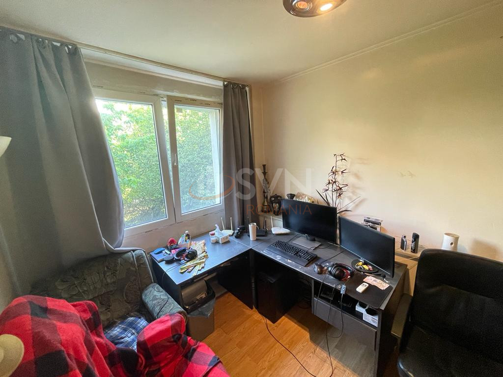 Apartament, 4 camere Bucuresti/Titan