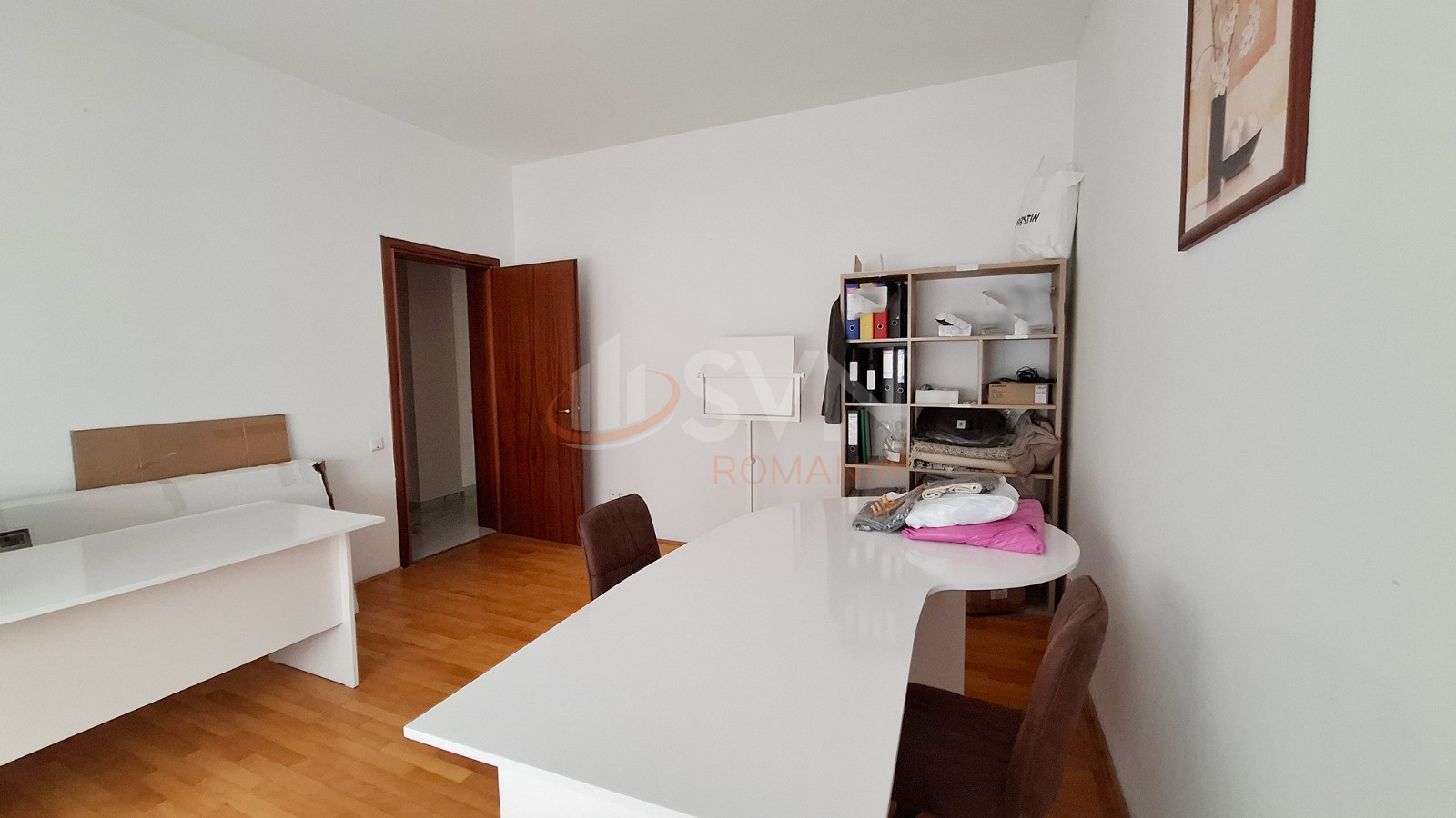 Apartament, 4 camere Bucuresti/Primaverii