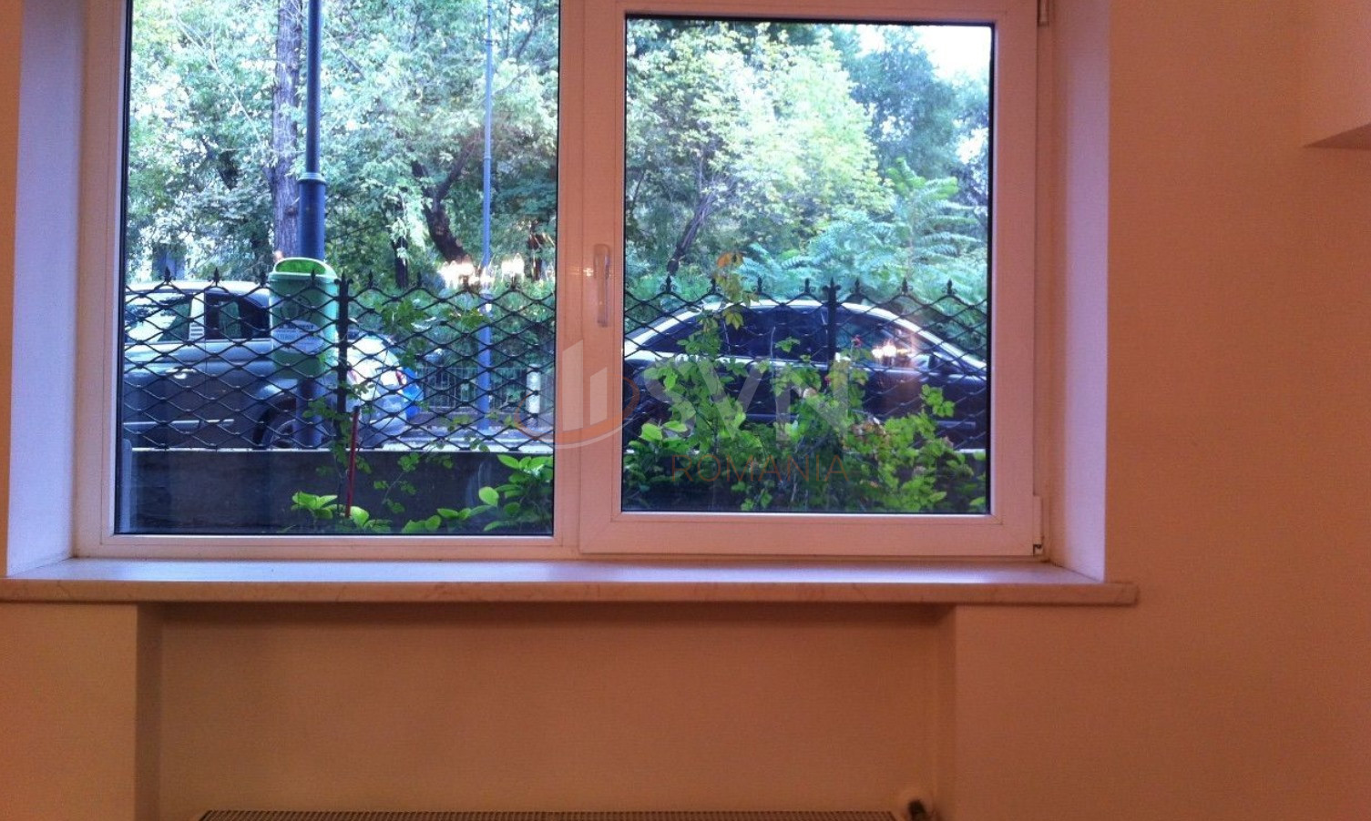 Apartament, 4 camere Bucuresti/Televiziune
