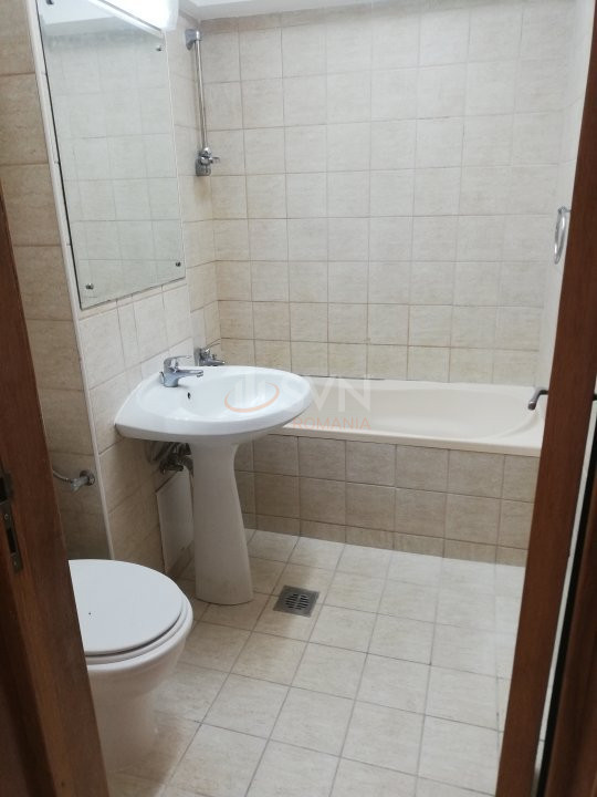Apartament, 4 camere Bucuresti/Unirii (s3)