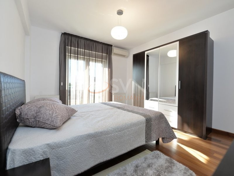 Apartament, 4 camere Bucuresti/Herastrau