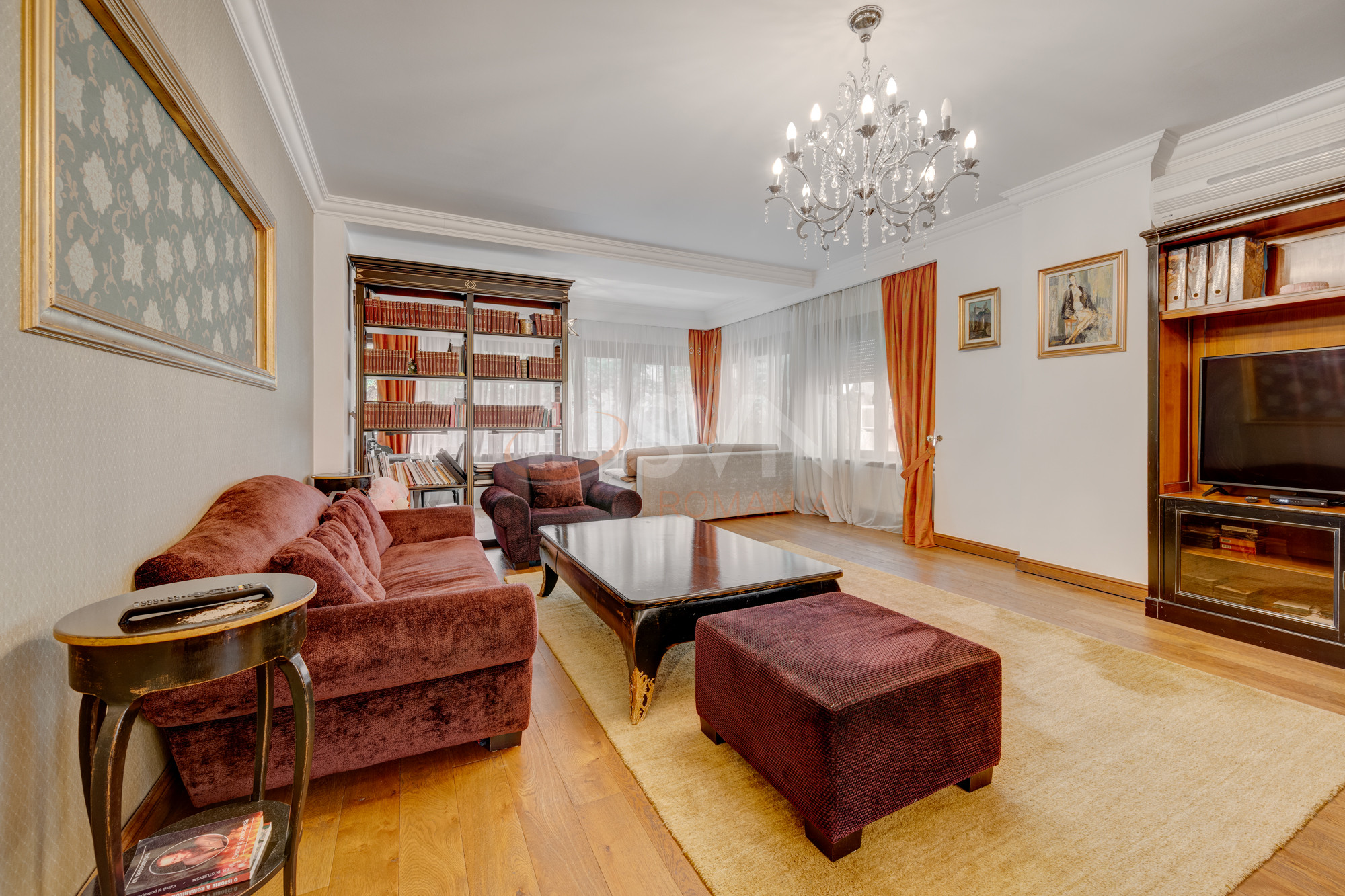 Apartament, 4 camere Bucuresti/Primaverii