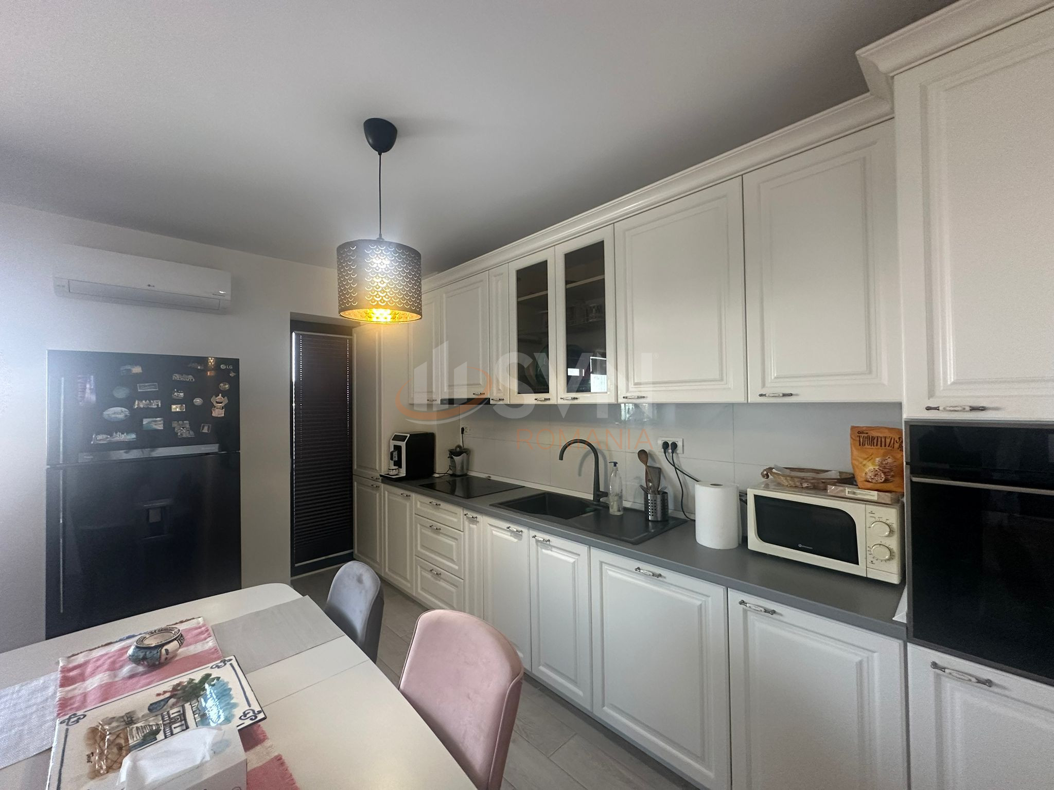 Apartament, 4 camere Bucuresti/Bucurestii Noi