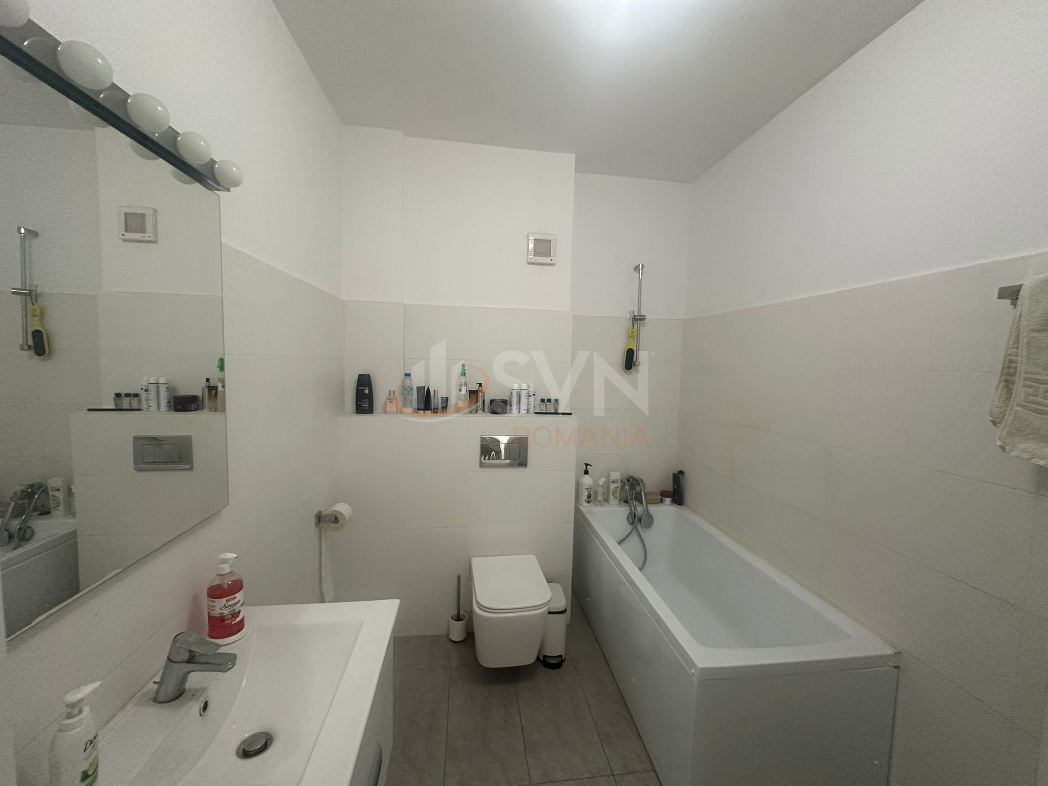 Apartament, 4 camere Bucuresti/Bucurestii Noi