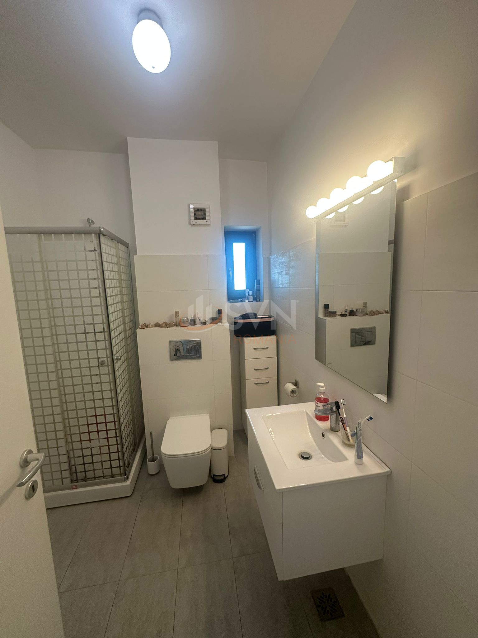 Apartament, 4 camere Bucuresti/Bucurestii Noi